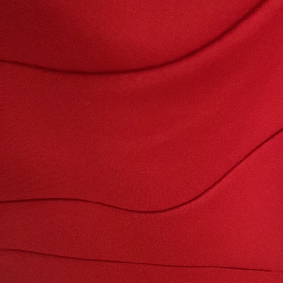 Vintage Red cute ladies dress. Off the shoulder open side for a flattering look. - Picture 3 of 5